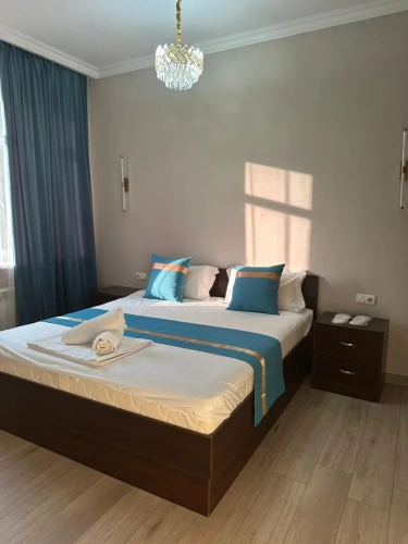 Double Suite