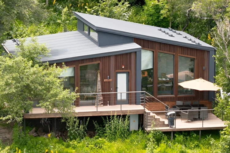 Quintuple Cottage