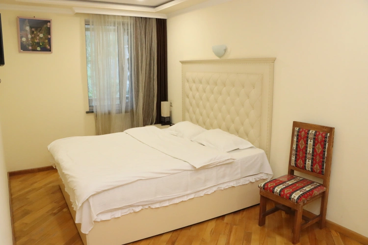 Suite with balcony and with mountain view