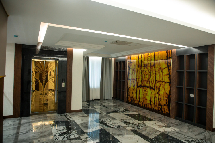Atour Hotel