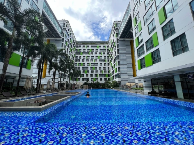 Pool