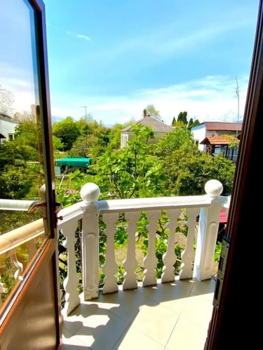 2 Bedrooms Standard Quadruple Family room with balcony