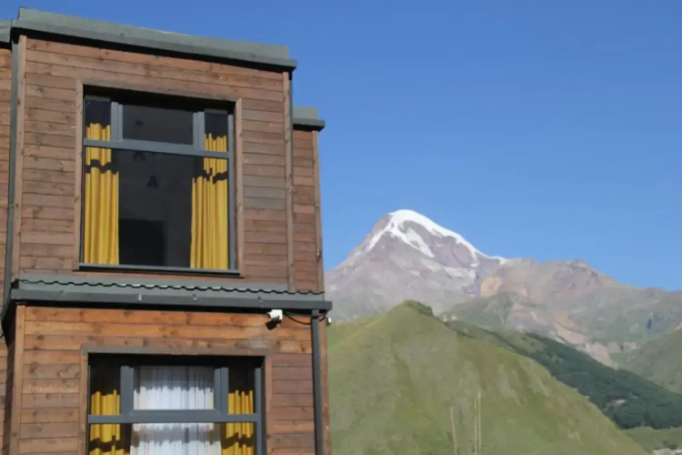 Melodia Kazbegi Hotel