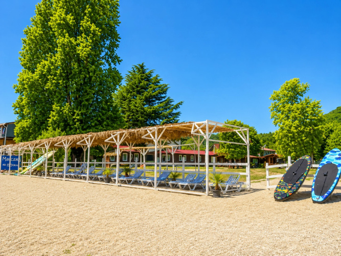 Tri Topolya Resort