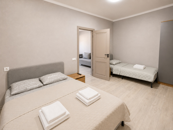 2 Bedrooms Apartment