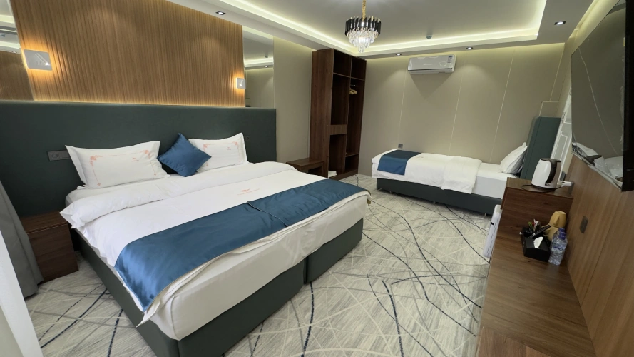 Deluxe Family room with courtyard view