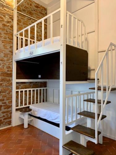 Bed in Dorm
