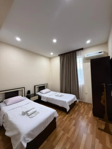 Economy Triple room
