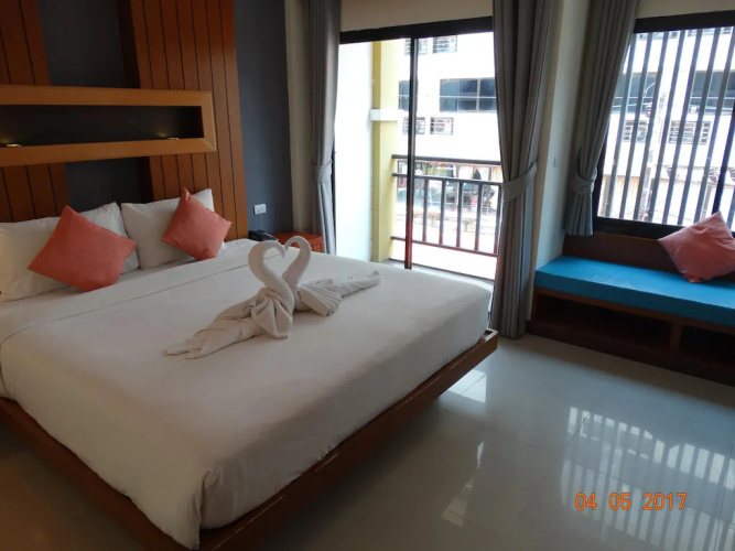 Standard Double room with balcony and with city view