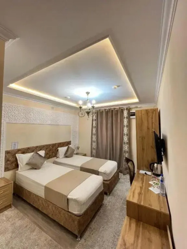 Khans Palace Hotel