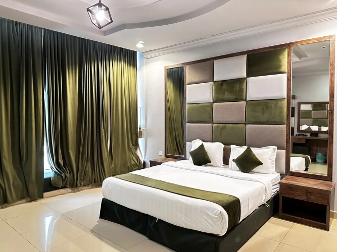 Deluxe room with city view