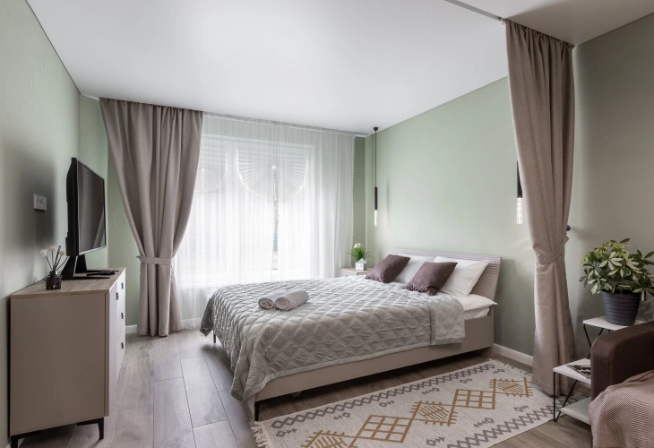 Quadruple Studio with balcony and with park view
