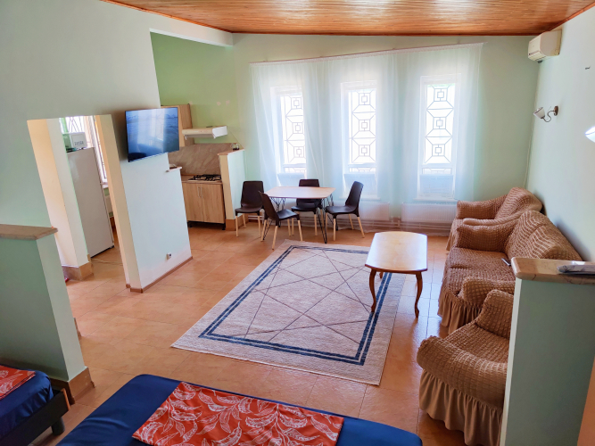 Kaspiyskiy Briz Guest House