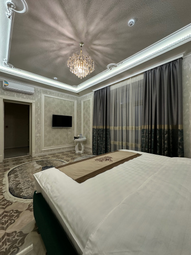 Double Suite