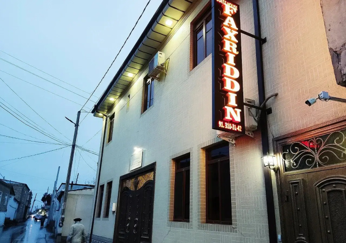 Shom East Hotel