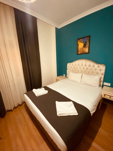 Standard Double room with city view