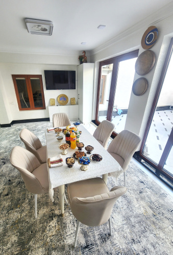 Zarb Guest house
