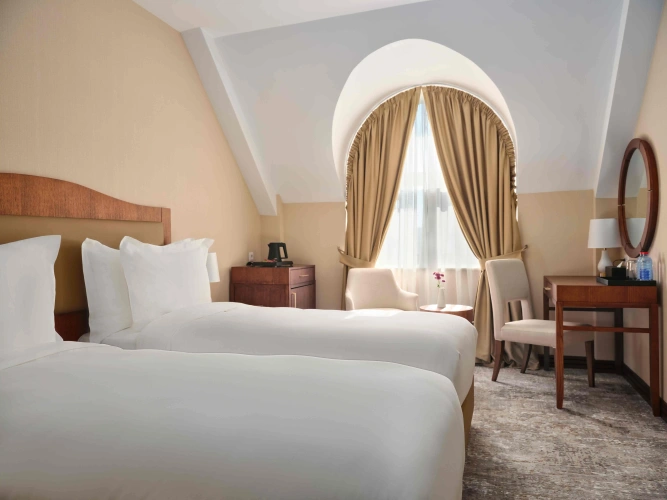 Standard Double room with park view