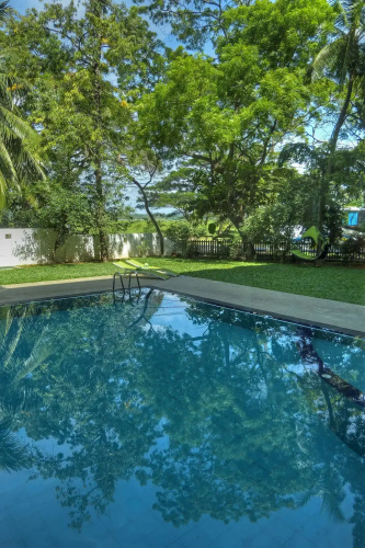 Rain Tree by Oak Ray Hotel
