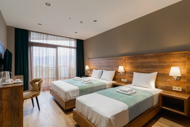 Standard Triple room with balcony