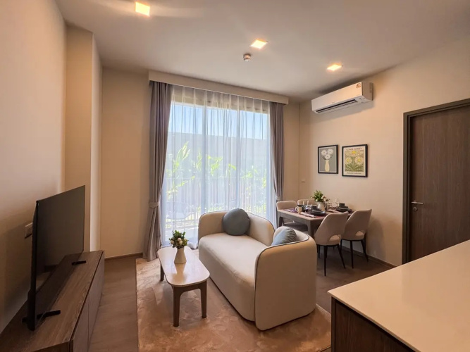Lovely 2 Bdr Canvas BangTao Flat