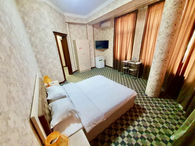 Yulduz Hotel