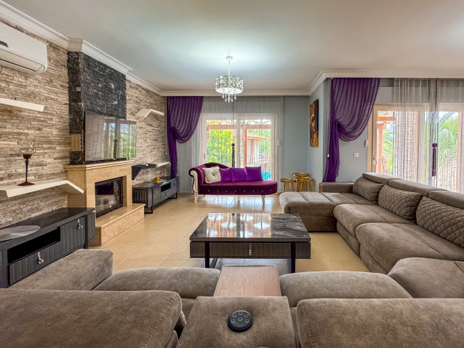 3 Bedrooms Apartment with balcony and with view