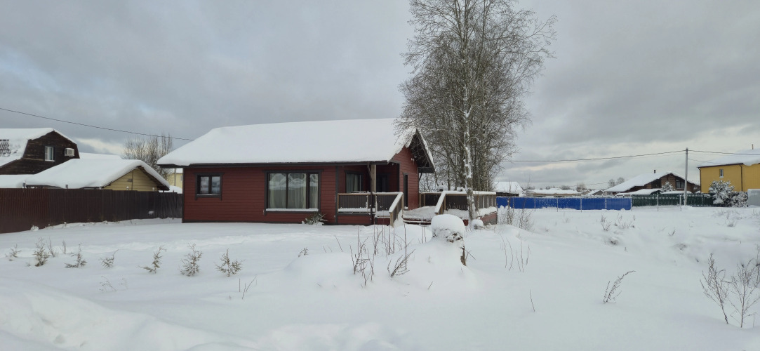 Фотография номера Коттеджа Частный дом Уютный дом со своим катком