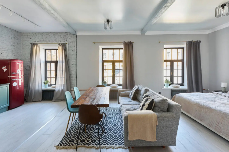 Фотография номера квартиры Квартира Orlov House с видом на крыши Петербурга