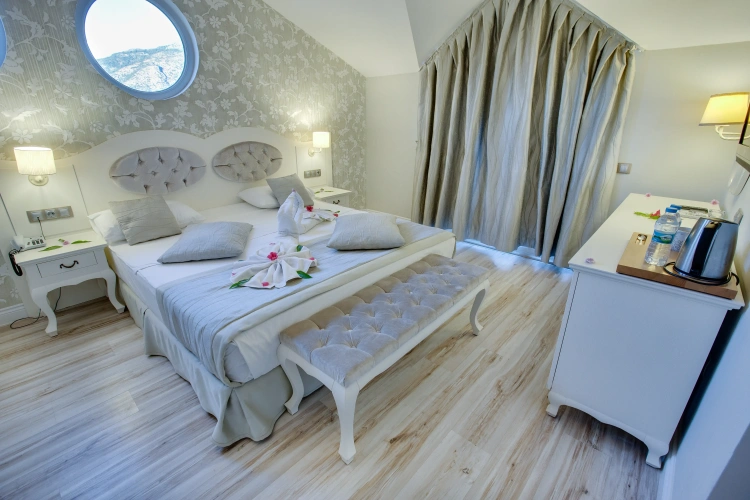 Deluxe Double room with balcony