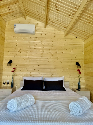 Double Cottage