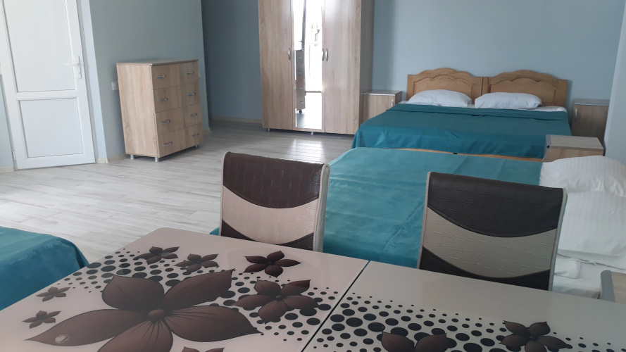 Marinus Resort