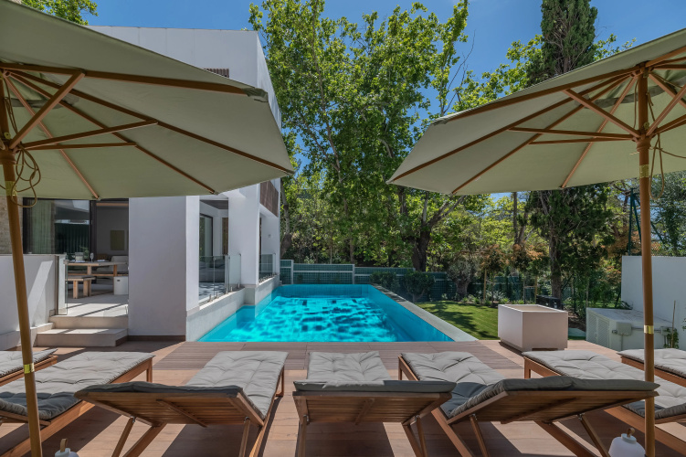 All About Villa Lavanda