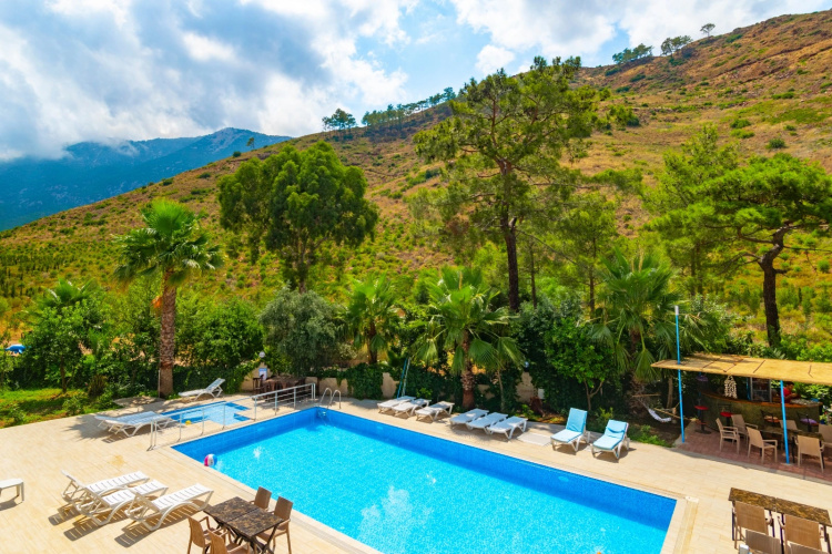 Ada Arasi Hotel