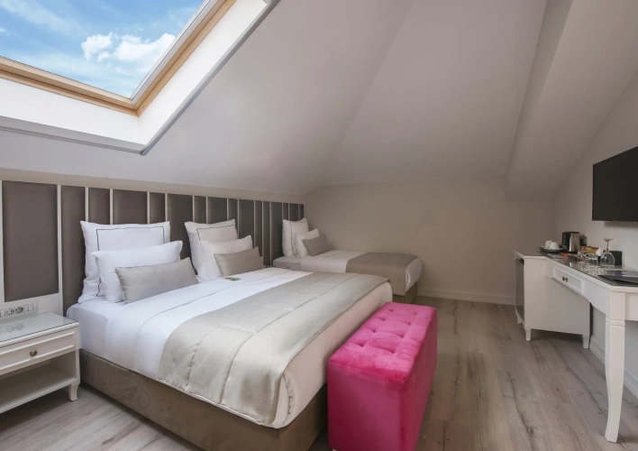 Deluxe Family Triple room