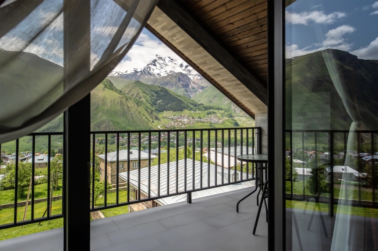 Residence Kazbegi Hotel