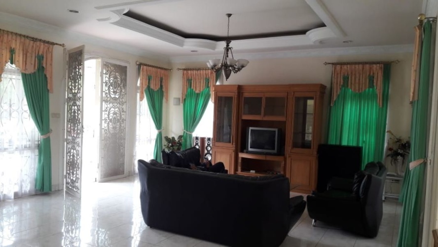 Villa with balcony and with view