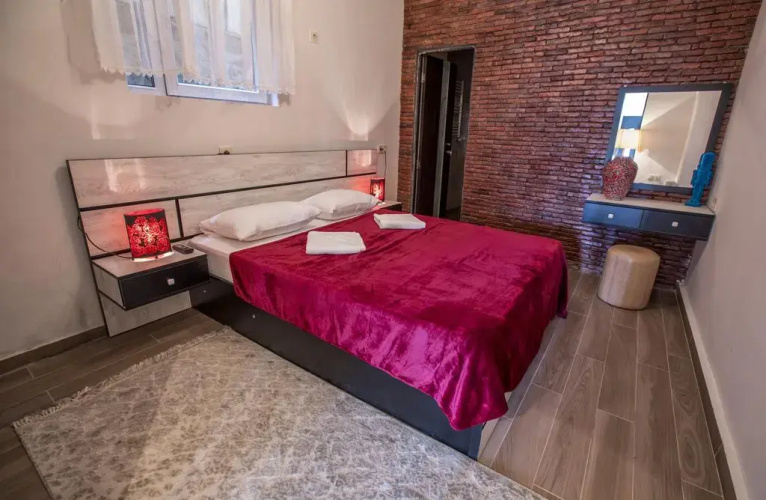 Old Terrace Mini-Hotel