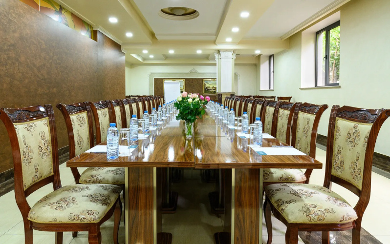 Royal Plaza by Stellar Hotels, Yerevan