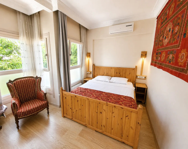 Comfort room