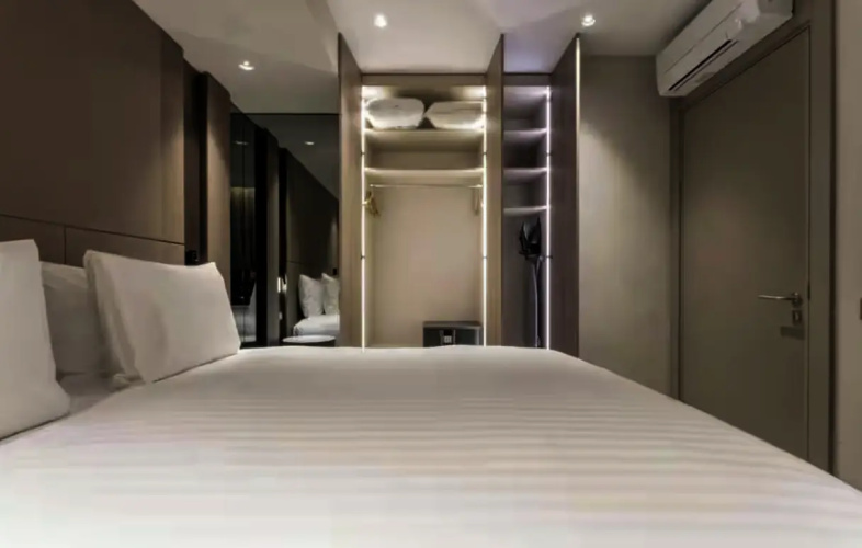 1 Bedroom Suite with balcony