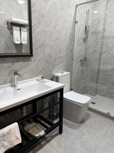 Loren Hotel