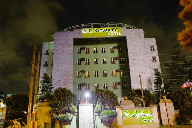 De Rembrandt Suites Hotel