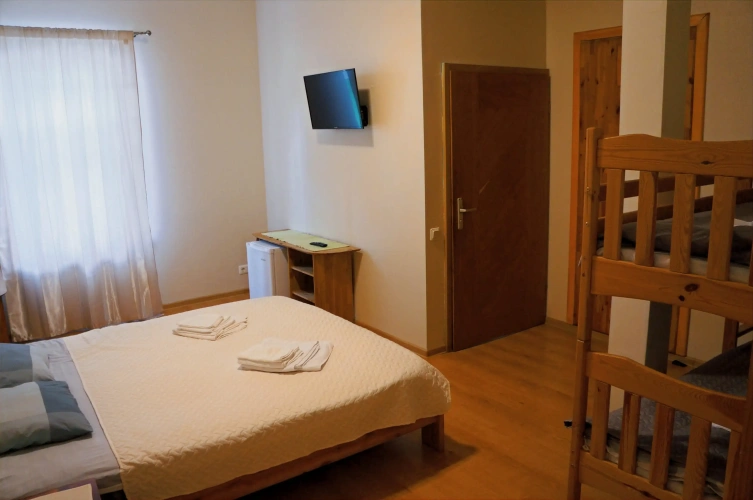 Comfort Twin Family room