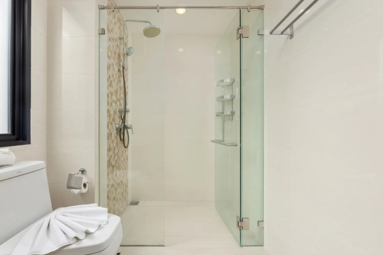 Suite Tara | Rawai Beachfront | Title Condo Apartment
