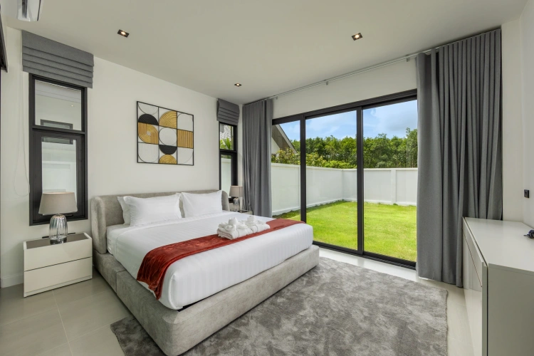 2 Bedrooms Villa