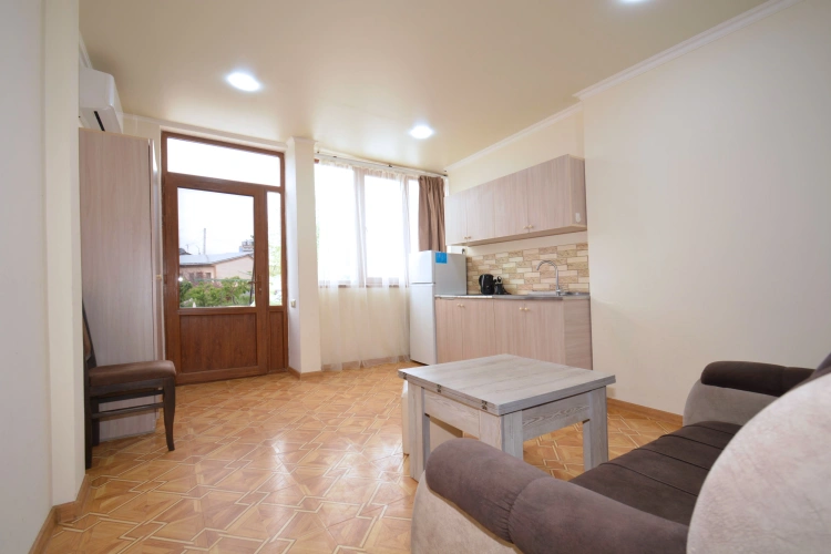 2 Bedrooms Family Apartment with city view
