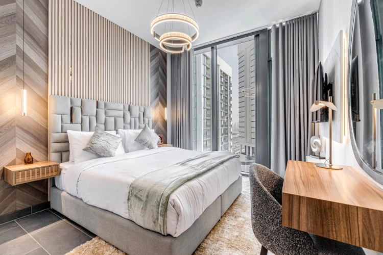 1 Bedroom Apartment with balcony and with city view