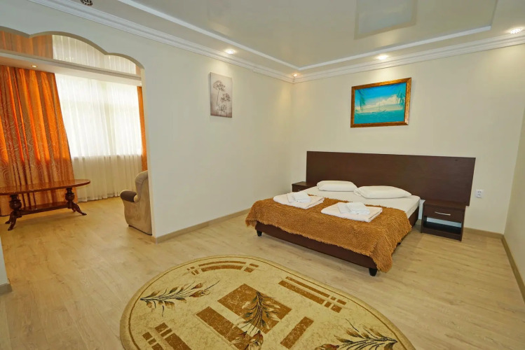 Фотография номера гостиницы Золотая Лилия