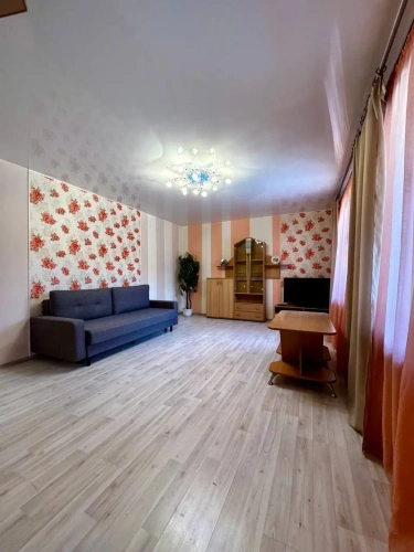 4 Bedrooms Sextuple Apartment